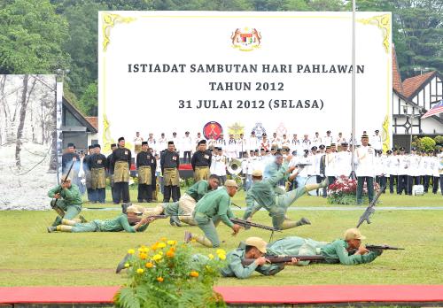 KL10_31072012_PAHLAWAN