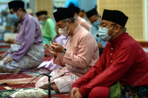 TAN SRI MUHYIDDIN YASSIN