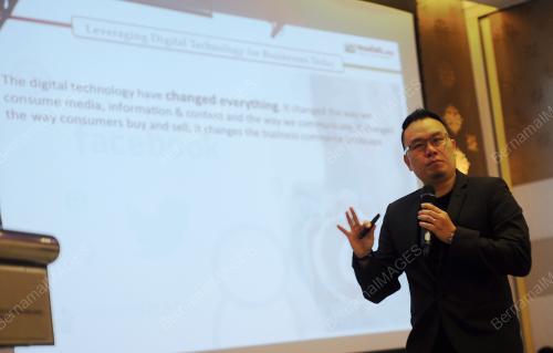 KL10_31102015_BIZ_ONLINE