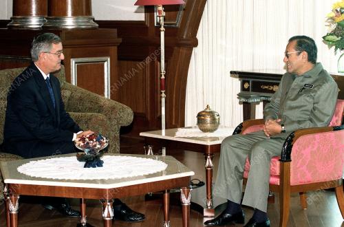 KL11-09_09_2000_PM-RICHARD_09092000