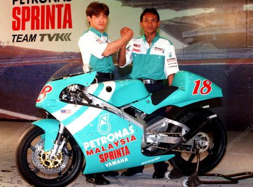 KL11-110200_TEAM_PETRONAS_07012016