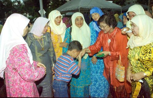 KL11-13_01_2001_DUIT_RAYA_18012016