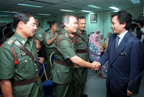 KL11-19_02_2001_SHAFIE-KOL_19012016