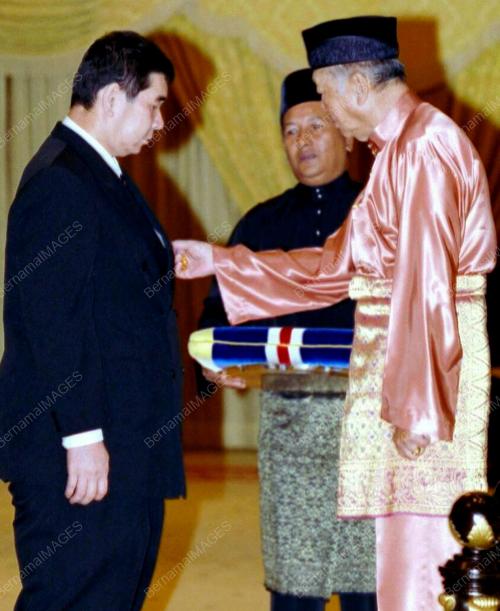 KL11-22_02_2001_AGONG_19012016