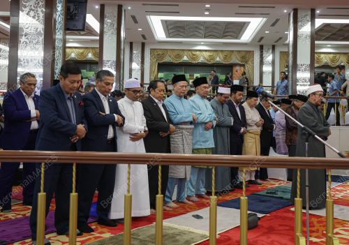 DATUK SERI ANWAR IBRAHIM