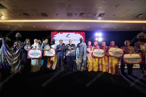 DATUK MOHAMAD FAUZI MD ISA