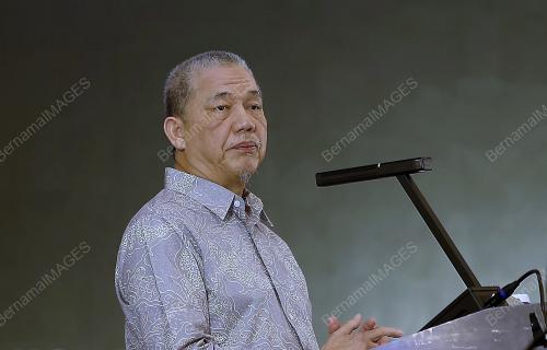 DATUK SERI FADILLAH YUSOF