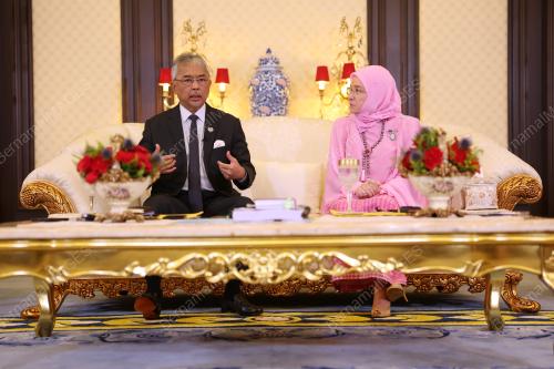 AL-SULTAN ABDULLAH RI'AYATUDDIN AL-MUSTAFA BILLAH SHAH