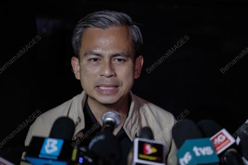 AHMAD FAHMI MOHAMED FADZIL