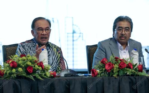DATUK SERI ANWAR IBRAHIM