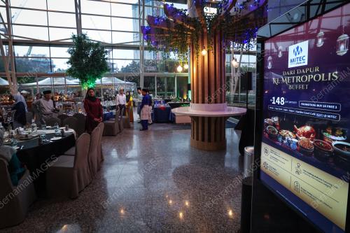 MITEC: DARI DAPUR KL METROPOLIS BUFFET