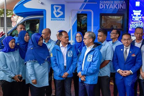 DATUK FAHMI FADZIL