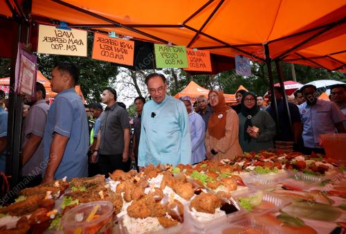 DATUK SERI ANWAR IBRAHIM