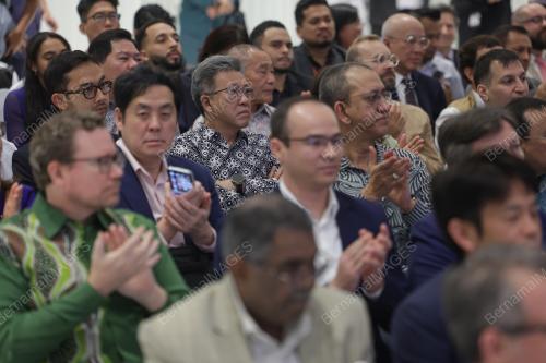DATUK SERI WONG CHUN WAI