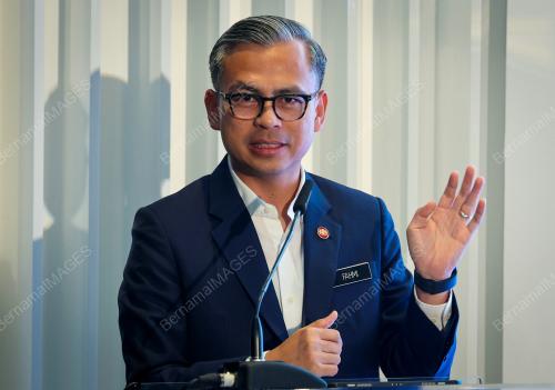 FAHMI FADZIL