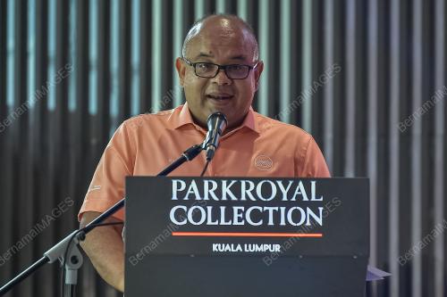 MAJLIS PELANCARAN KAD KREDIT-I VISA PLATINUM