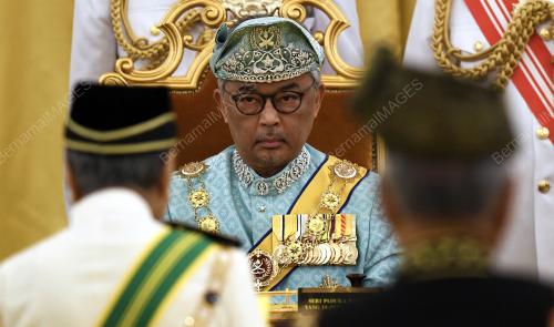 KL112_31012019_AGONG_BN201901289402