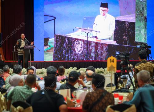 DATUK SERI DR ZAMBRY ABDUL KADIR