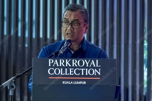 MAJLIS PELANCARAN KAD KREDIT-I VISA PLATINUM