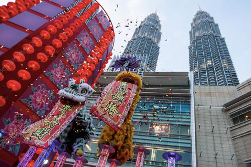 KL113_19012017_TARIAN_SINGA
