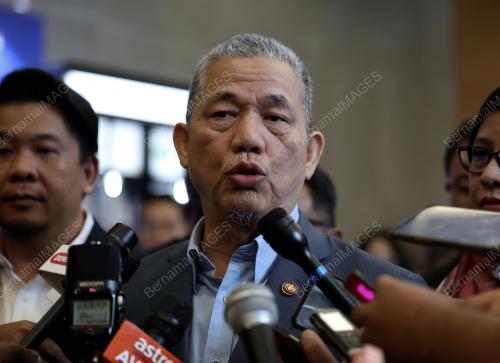 DATUK SERI FADILLAH YUSOF