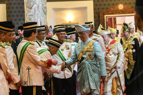 KL113_31012019_AGONG_BN201901289402