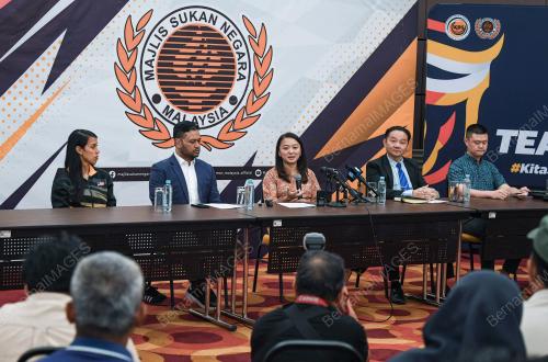 HANNAH YEOH
