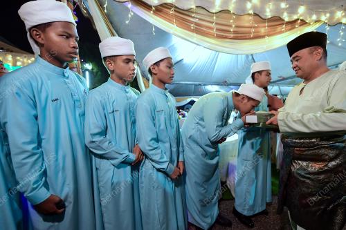 TAN SRI MUHAMMAD HAFIZUDDEAIN JANTAN