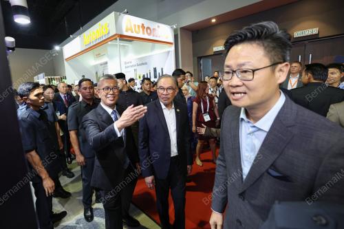 DATUK SERI ANWAR IBRAHIM