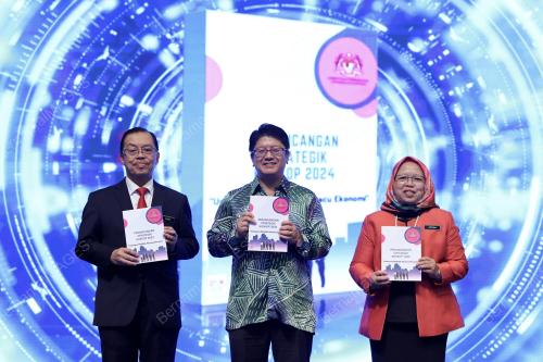 DATUK EWON BENEDICK