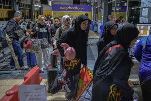 BALIK KAMPUNG HENTIAN DUTA