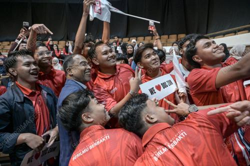 DATUK SERI DR ZAMBRY ABD KADIR