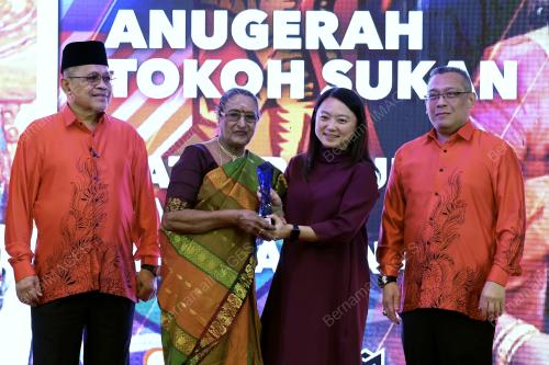 HANNAH YEOH