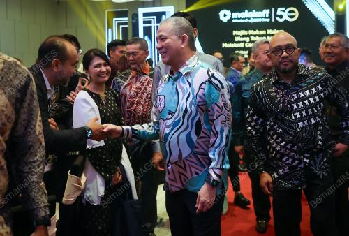 DATUK SERI FADILLAH YUSOF