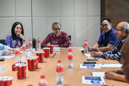 DATUK FAHMI FADZIL