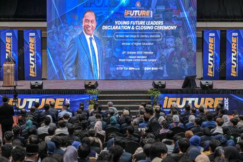 DATUK SERI DR ZAMBRY ABD KADIR