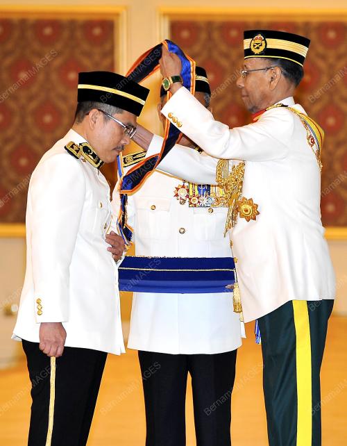 TUANKU ABDUL HALIM MU'ADZAM SHAH