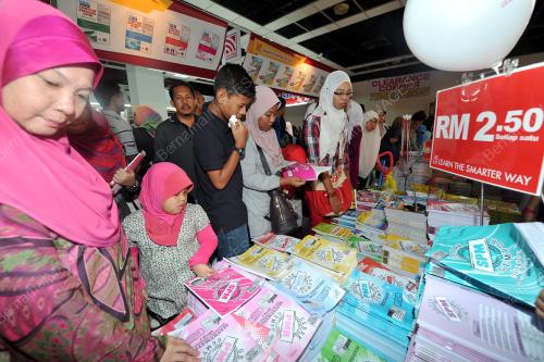 KL11_01052013_PESTA