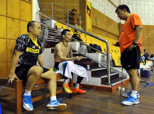 KL11_01052015_BADMINTON