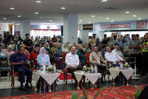 DATUK SERI ANWAR IBRAHIM