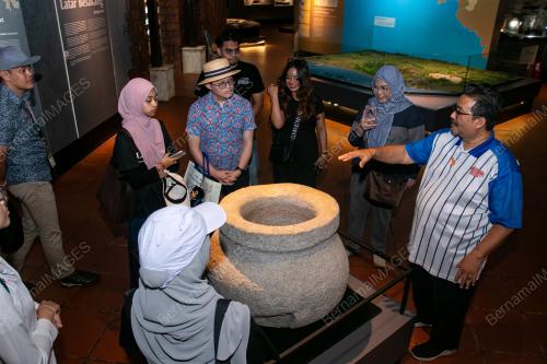 LEMBAH BUJANG