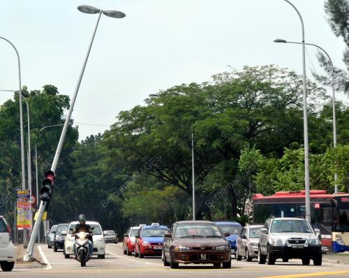 KL11_01082012_TIANG