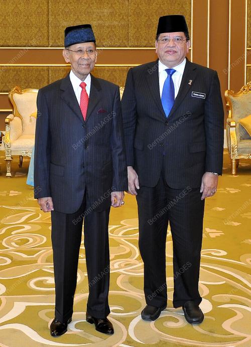KL11_02062013_AGONG