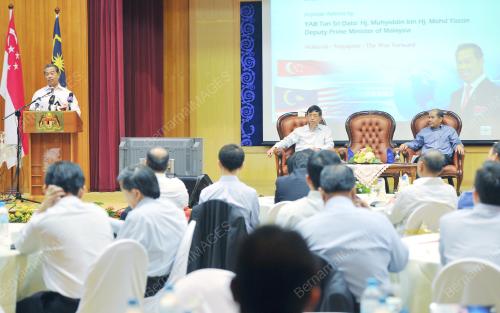 TAN SRI MUHYIDDIN YASSIN