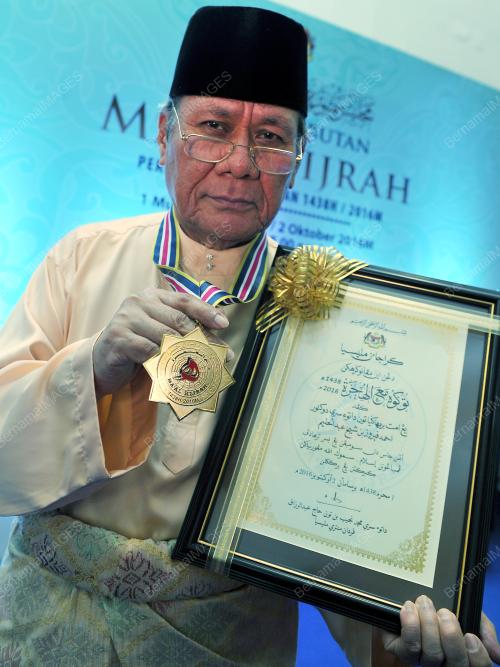 KL11_02102016_MAAL_HIJRAH