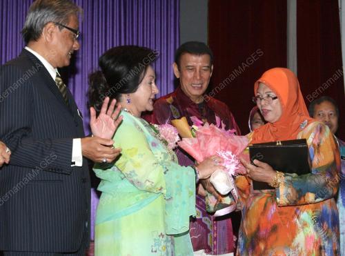 ROSMAH MANSOR