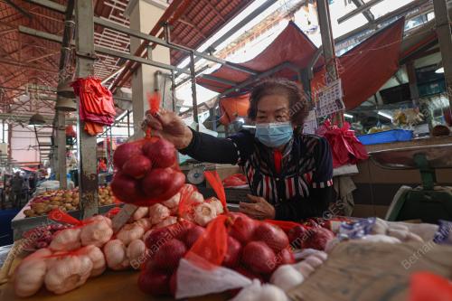 TINJAUAN HARGA BAWANG NAIK MENDADAK