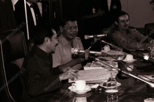 MESYUARAT MAJLIS TERTINGGI UMNO