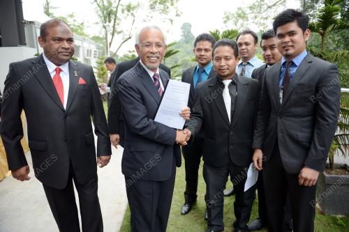 KL11_03042014_BANTAHAN