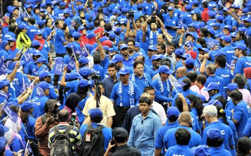 KL11_03062012_TPM_BN_WP